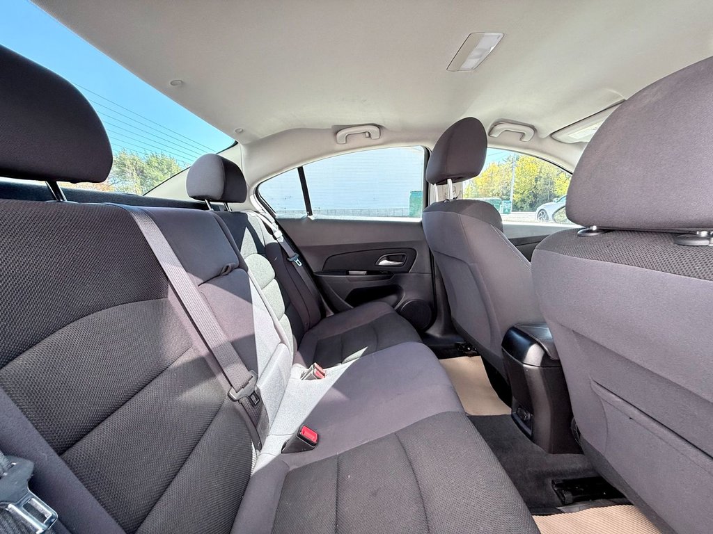 2013 Chevrolet CRUZE LT Turbo | FM/CD/MP3/BT Radio, Rear Camera in COLDBROOK, Nova Scotia - 22 - w1024h768px