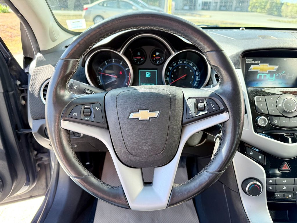 2013 Chevrolet CRUZE LT Turbo | FM/CD/MP3/BT Radio, Rear Camera in COLDBROOK, Nova Scotia - 11 - w1024h768px