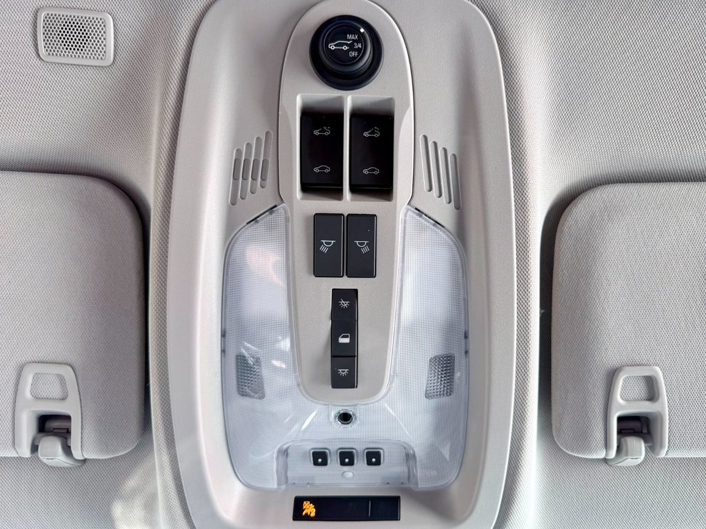 2017 Chevrolet EQUINOX Premier | Rear Camera, Pioneer Audio, Sunroof in COLDBROOK, Nova Scotia - 14 - w1024h768px