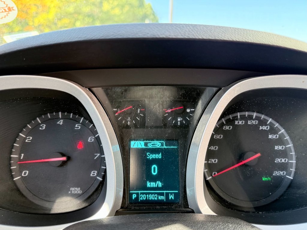 2017 Chevrolet EQUINOX Premier | Rear Camera, Pioneer Audio, Sunroof in COLDBROOK, Nova Scotia - 12 - w1024h768px