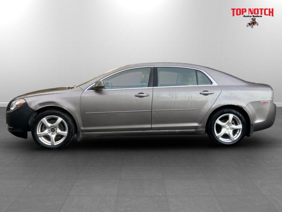 Chevrolet MALIBU LT Platinum Edition, cruise control, MP3 2011 à COLDBROOK, Nouvelle-Écosse - 2 - w1024h768px