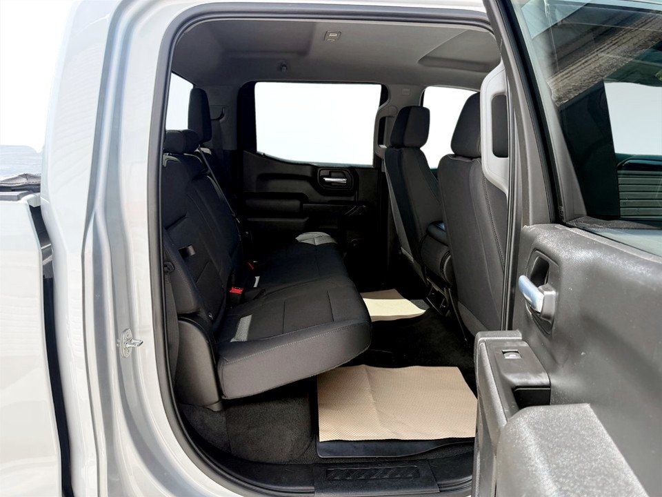 2020 Chevrolet SILVERADO K1500 Custom, keyless entry, backup camera, Bluetooth in COLDBROOK, Nova Scotia - 17 - w1024h768px