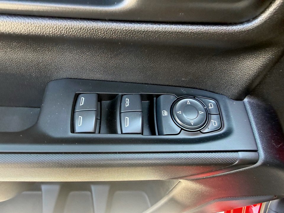 Chevrolet SILVERADO Work Truck, keyless entry, backup camera, BT 2025 à COLDBROOK, Nouvelle-Écosse - 8 - w1024h768px