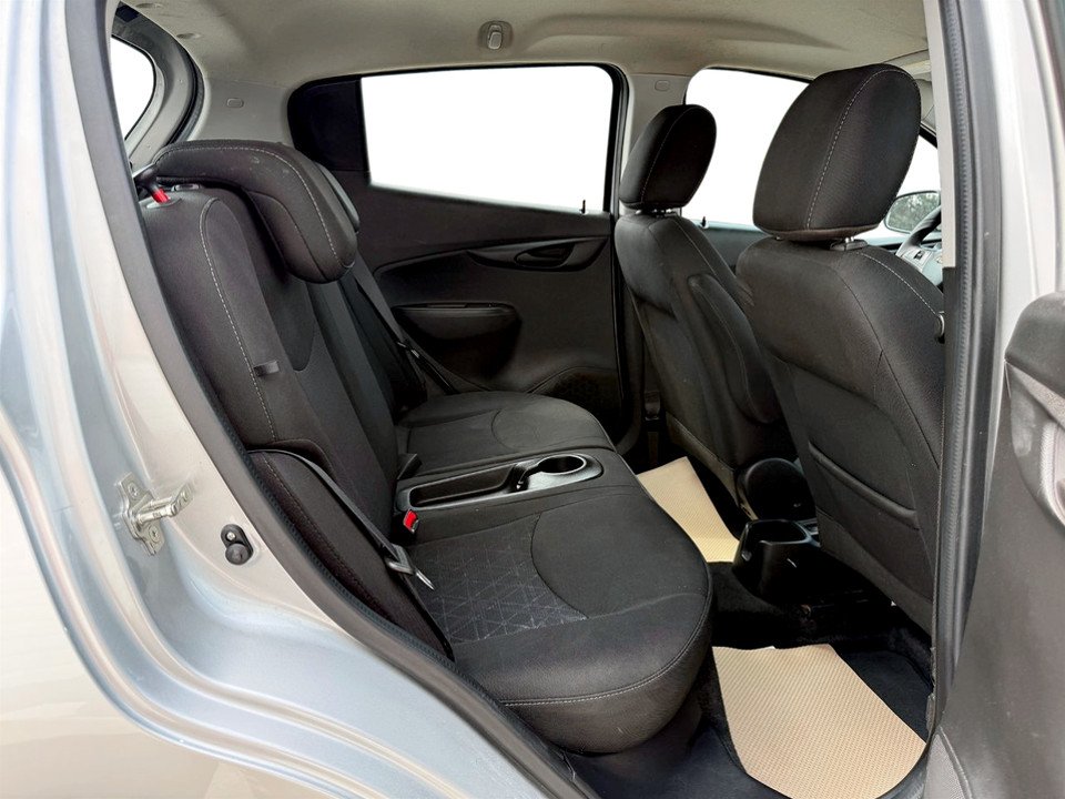Chevrolet SPARK 1LT, keyless entry, Cruise control, Bluetooth 2021 à Kentville, Nouvelle-Écosse - 17 - w1024h768px