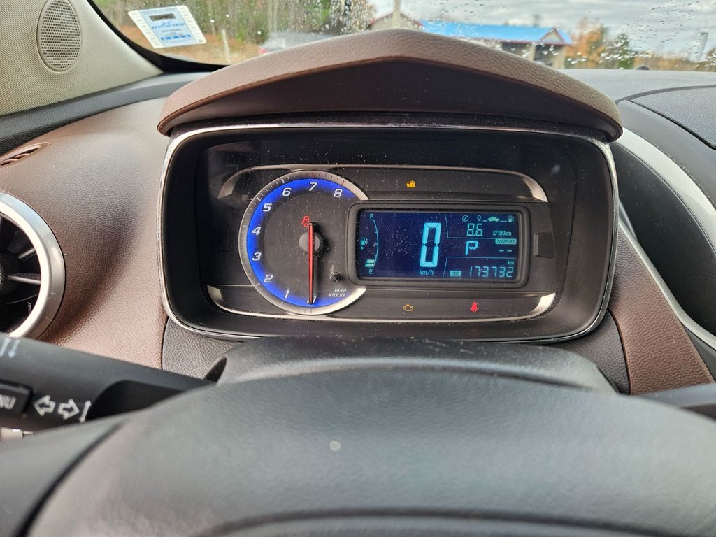 2016 Chevrolet TRAX LT, keyless entry, Backup cam, remote start in COLDBROOK, Nova Scotia - 9 - w1024h768px