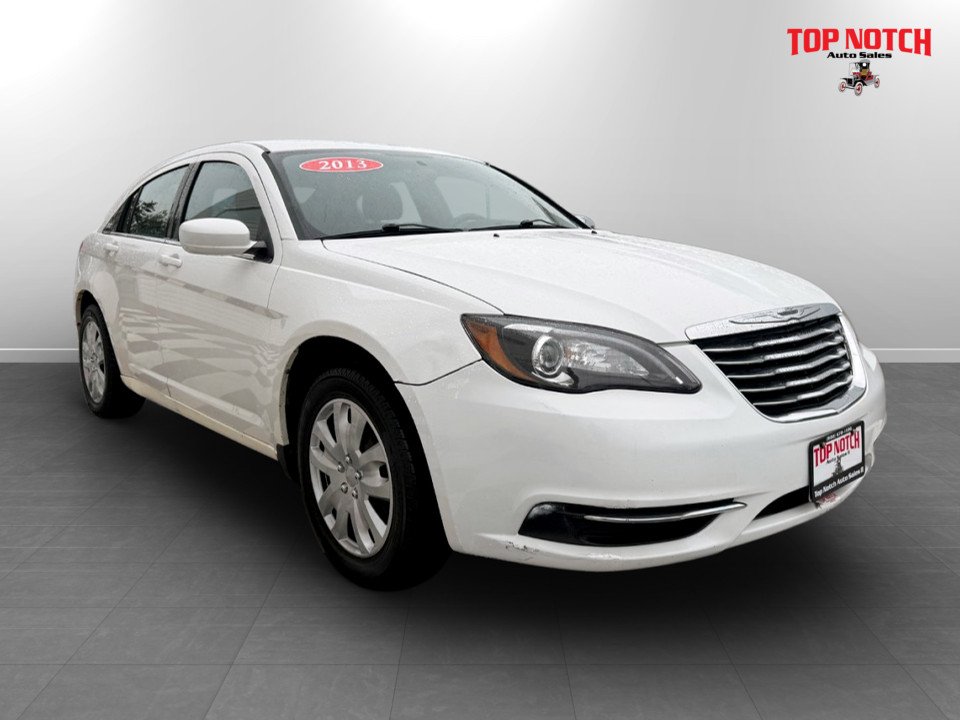 2013 Chrysler 200 LX, Keyless entry, MP3, Cruise control in COLDBROOK, Nova Scotia - 3 - w1024h768px