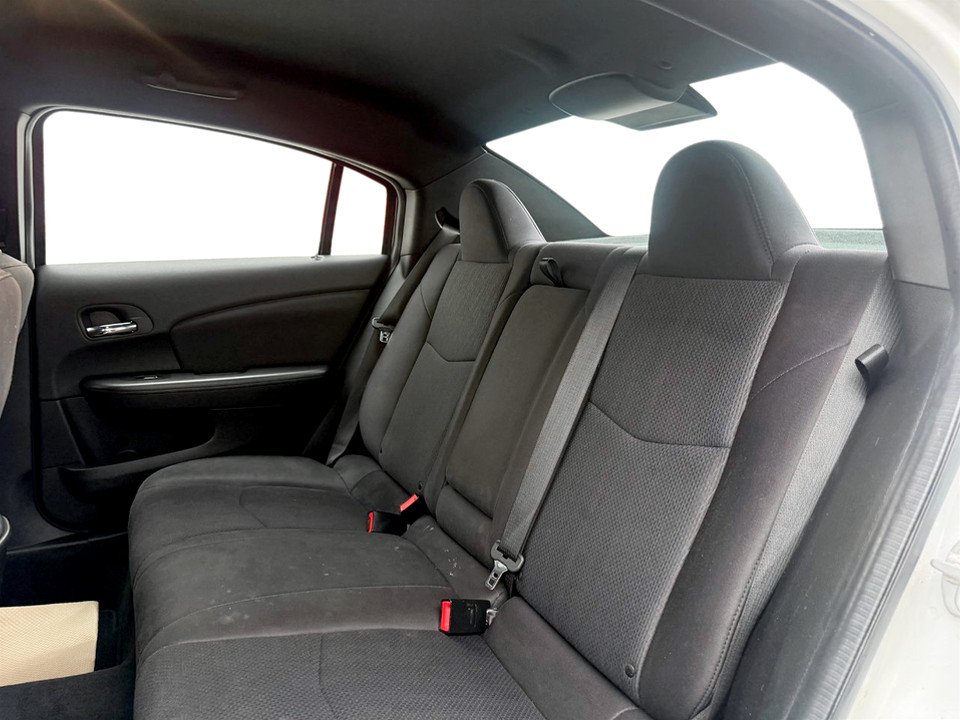 2013 Chrysler 200 LX, Keyless entry, MP3, Cruise control in COLDBROOK, Nova Scotia - 13 - w1024h768px