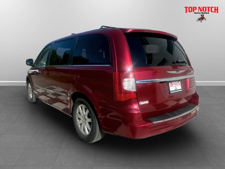 2011 Chrysler TOWN & COUNTRY Touring, keyless entry, Cruise control, Bluetooth in COLDBROOK, Nova Scotia - 6 - w1024h768px