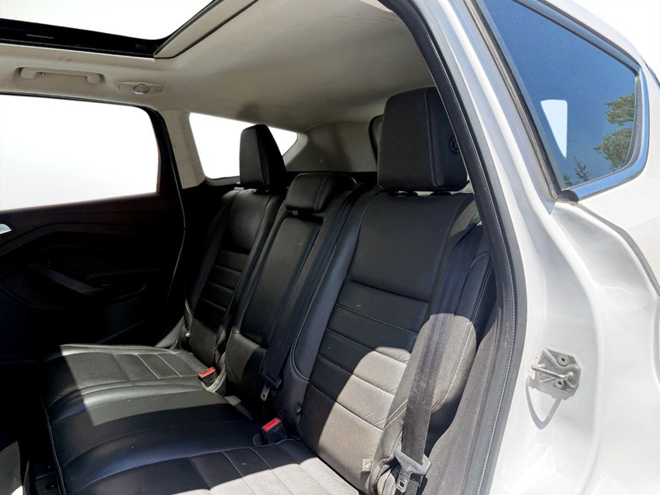 2013 Ford ESCAPE SEL, keyless entry, backup camera, Bluetooth in COLDBROOK, Nova Scotia - 14 - w1024h768px