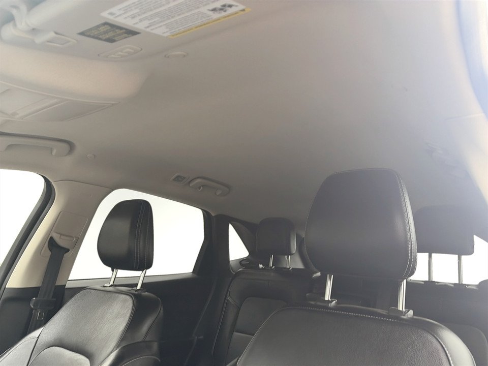 2020 Ford ESCAPE Titanium Hybrid, keyless entry, Remote Start, BT in COLDBROOK, Nova Scotia - 8 - w1024h768px