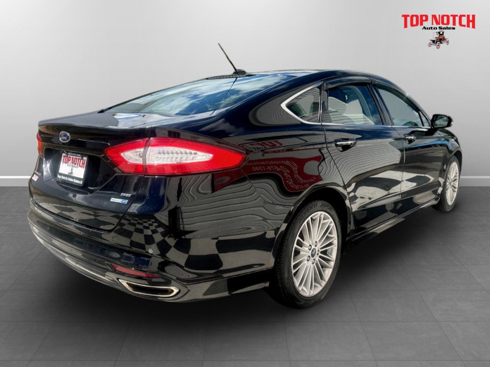 Ford FUSION SE, keyless entry, backup camera, Bluetooth 2016 à Kentville, Nouvelle-Écosse - 4 - w1024h768px