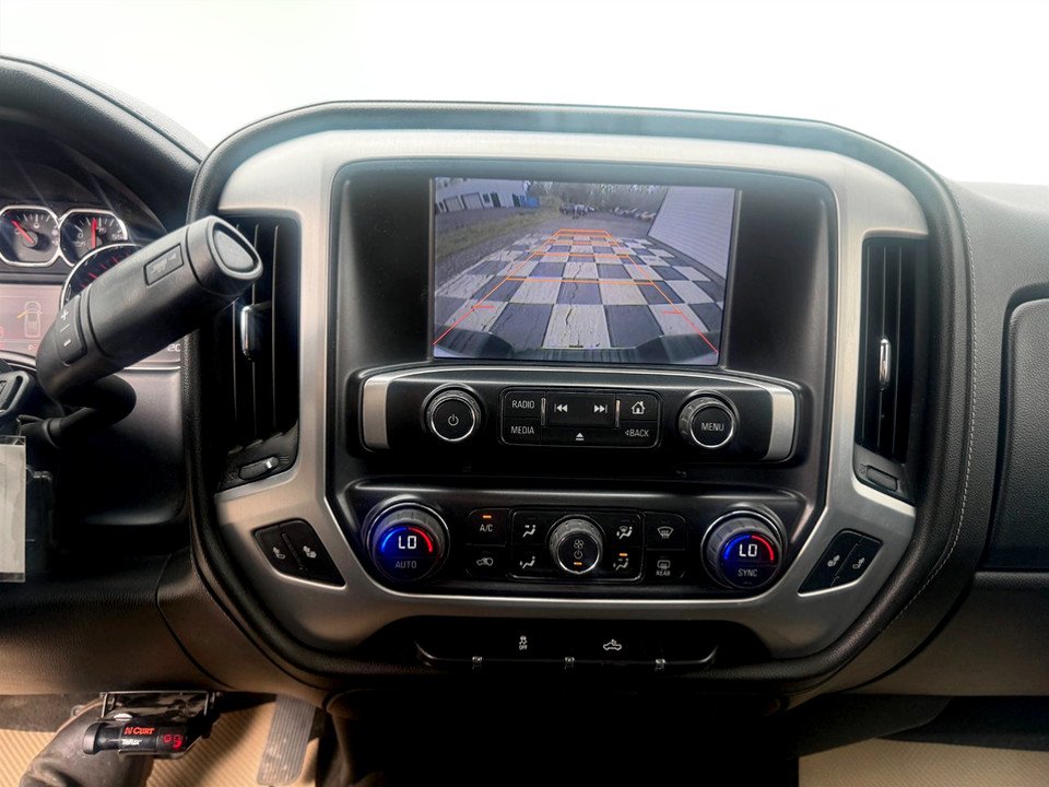 2015 GMC SIERRA 1500 SLE, keyless entry, backup camera, Bluetooth in COLDBROOK, Nova Scotia - 12 - w1024h768px
