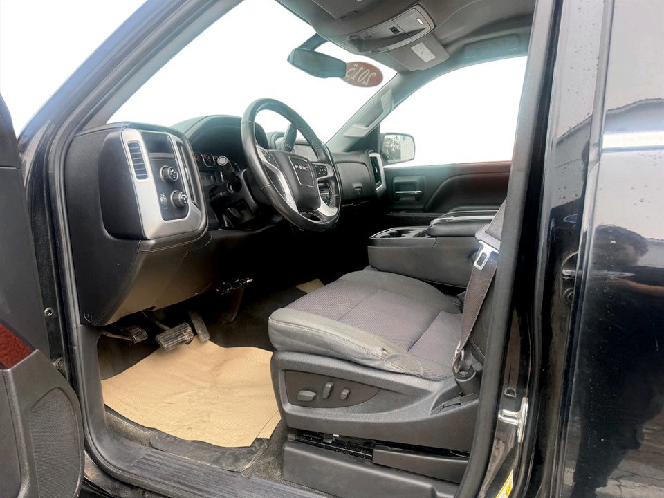 2015 GMC SIERRA 1500 SLE, keyless entry, backup camera, Bluetooth in COLDBROOK, Nova Scotia - 9 - w1024h768px