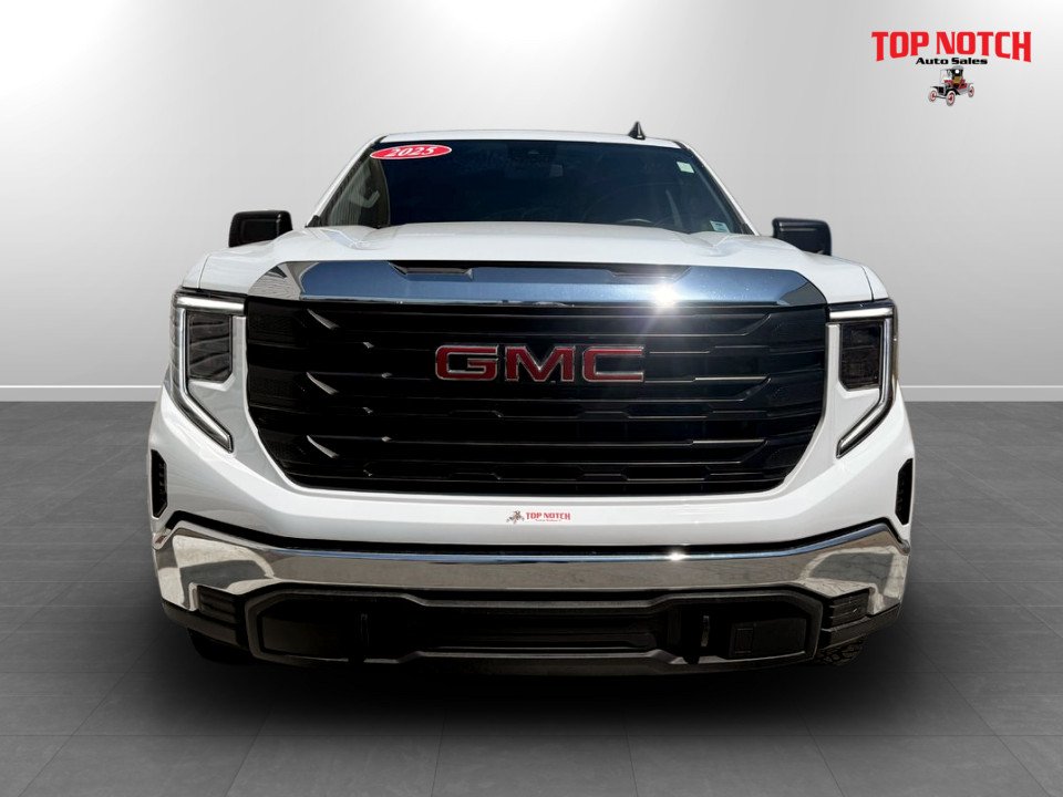 2025 GMC SIERRA K1500 Pro, keyless entry, backup camera, Bluetooth in COLDBROOK, Nova Scotia - 2 - w1024h768px