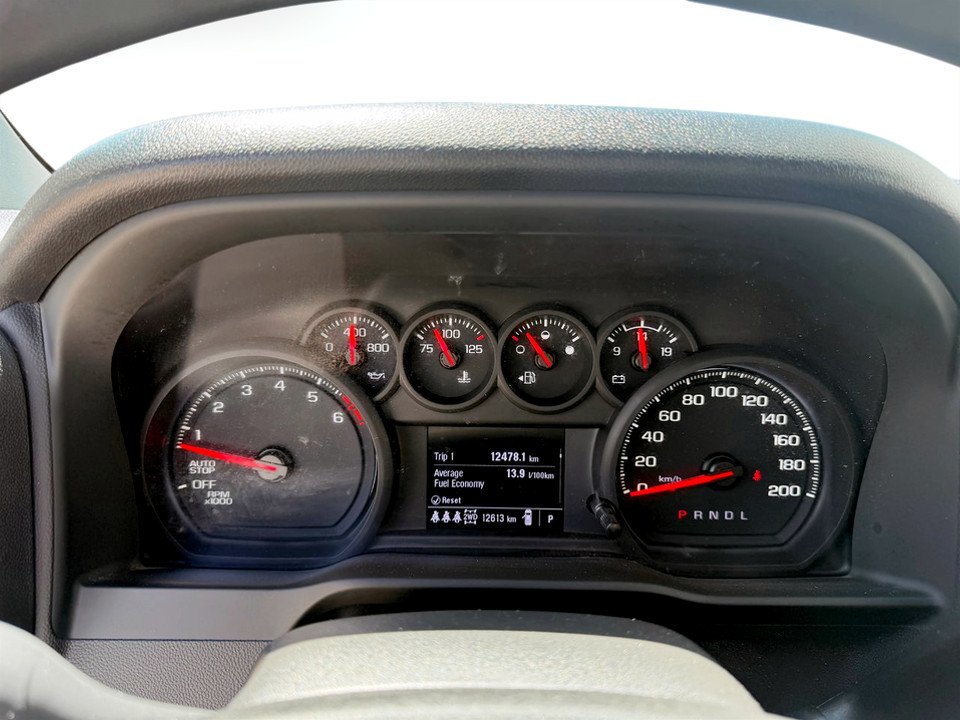 2025 GMC SIERRA K1500 Pro, keyless entry, backup camera, Bluetooth in COLDBROOK, Nova Scotia - 11 - w1024h768px
