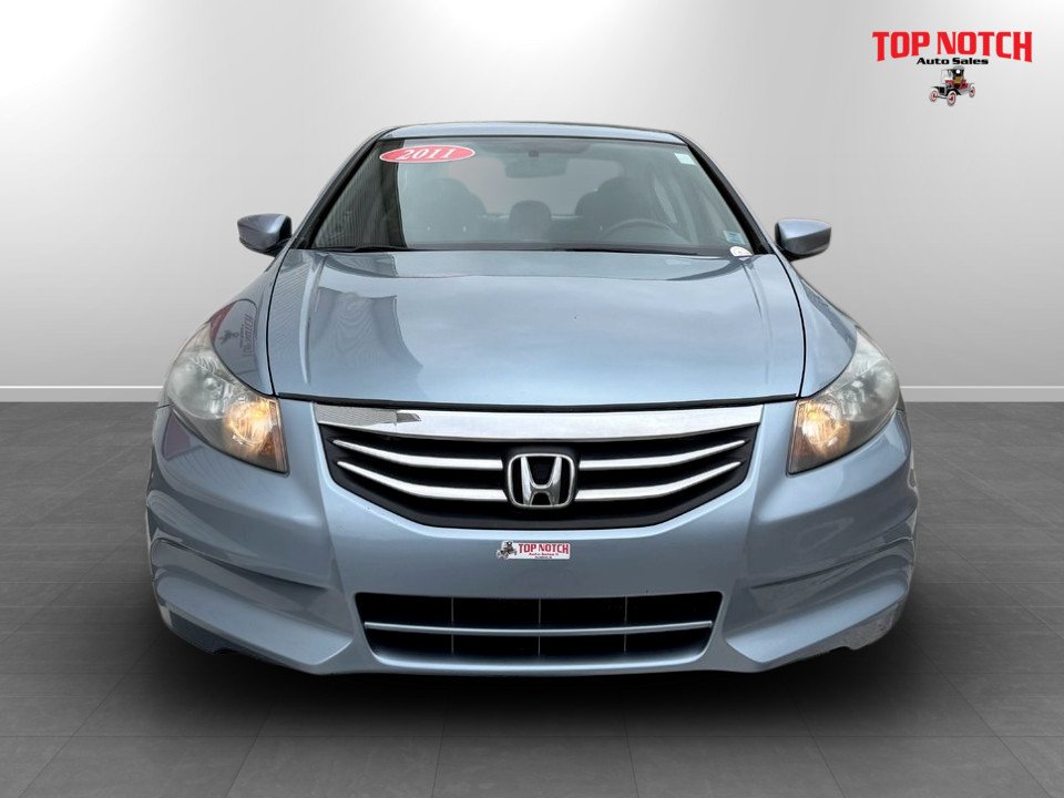 2011 Honda ACCORD SE, keyless entry, backup camera, Bluetooth in COLDBROOK, Nova Scotia - 2 - w1024h768px