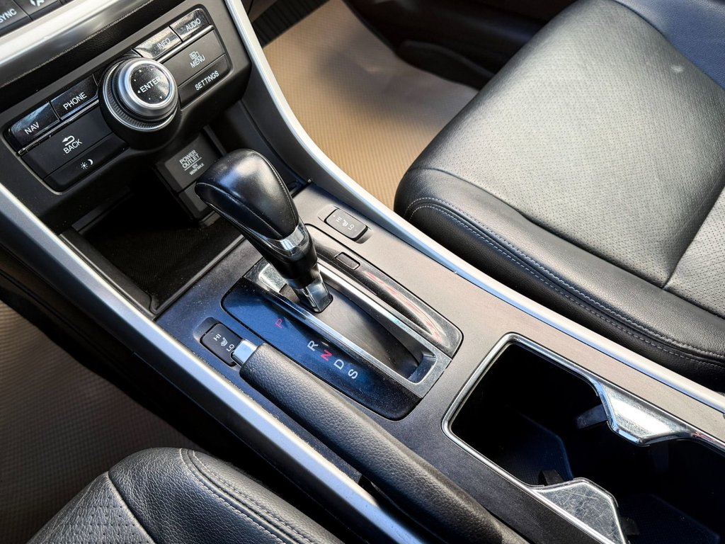 2014 Honda Accord V6 Touring | Rear Camera, Premium Audio, Bluetooth in COLDBROOK, Nova Scotia - 14 - w1024h768px