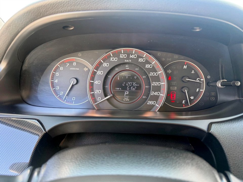 2014 Honda ACCORD Sport, keyless entry, Cruise control, Bluetooth in COLDBROOK, Nova Scotia - 11 - w1024h768px
