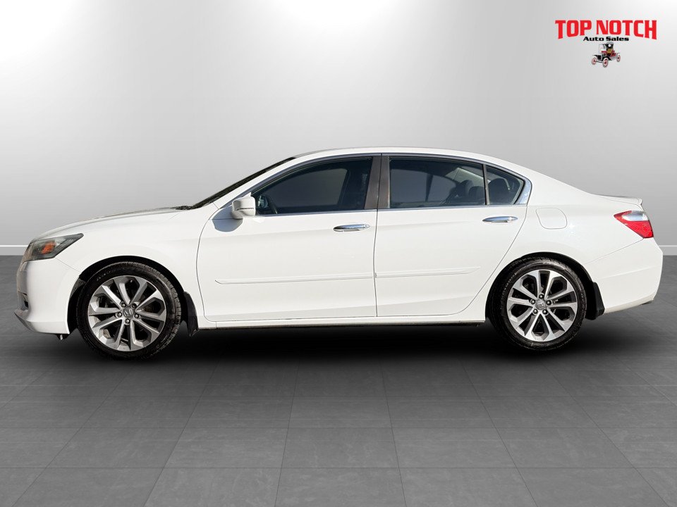 2014 Honda ACCORD Sport, keyless entry, Cruise control, Bluetooth in Kentville, Nova Scotia - 2 - w1024h768px