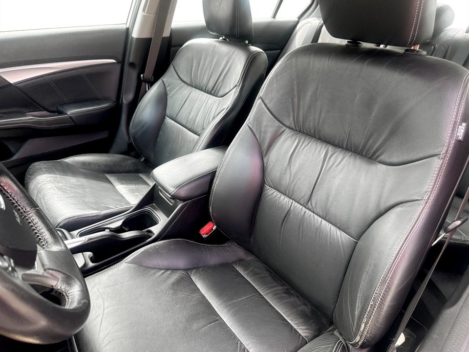2013 Honda CIVIC Touring, Keyless entry, MP3, Cruise control in COLDBROOK, Nova Scotia - 7 - w1024h768px