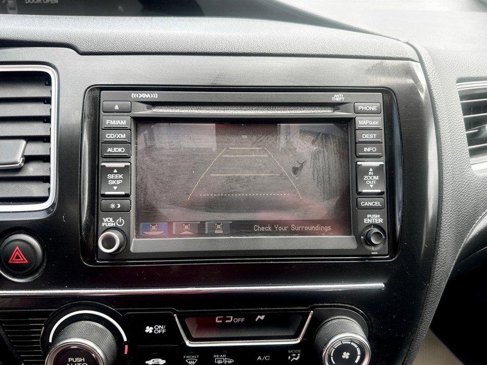2013 Honda CIVIC Touring, Keyless entry, MP3, Cruise control in COLDBROOK, Nova Scotia - 9 - w1024h768px