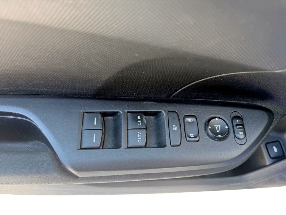 2016 Honda CIVIC LX, keyless entry, backup camera, Bluetooth in COLDBROOK, Nova Scotia - 8 - w1024h768px