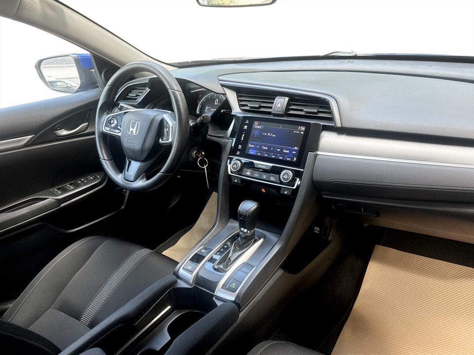 2018 Honda CIVIC LX, keyless entry, backup camera, Bluetooth in COLDBROOK, Nova Scotia - 6 - w1024h768px