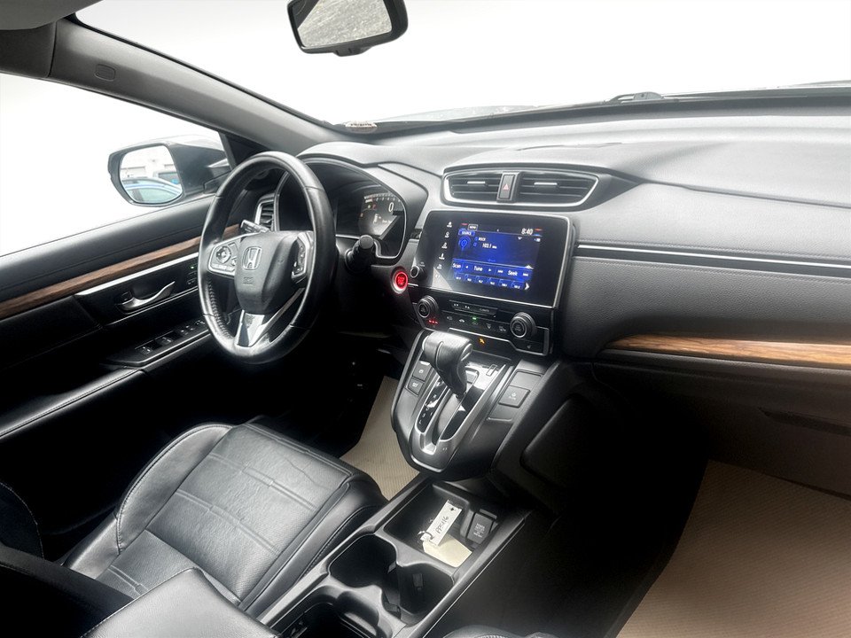 2017 Honda CR-V TOURING Touring, keyless entry, backup camera, Bluetooth in COLDBROOK, Nova Scotia - 6 - w1024h768px