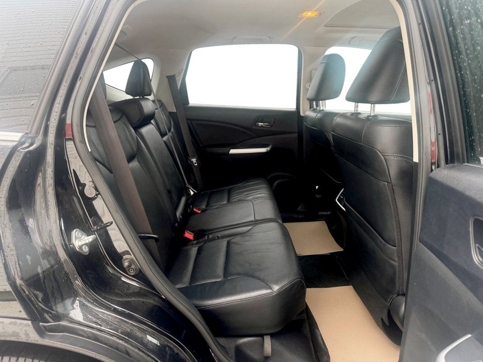 2016 Honda CR-V Touring, keyless entry, backup camera, Bluetooth in COLDBROOK, Nova Scotia - 18 - w1024h768px