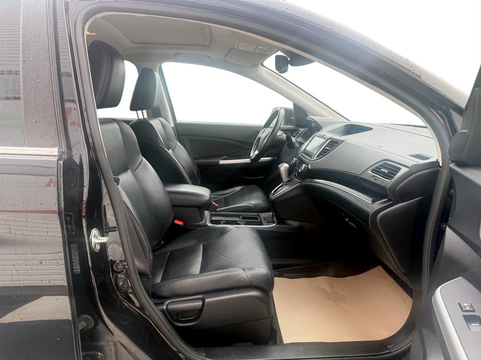 2016 Honda CR-V Touring, keyless entry, backup camera, Bluetooth in COLDBROOK, Nova Scotia - 20 - w1024h768px