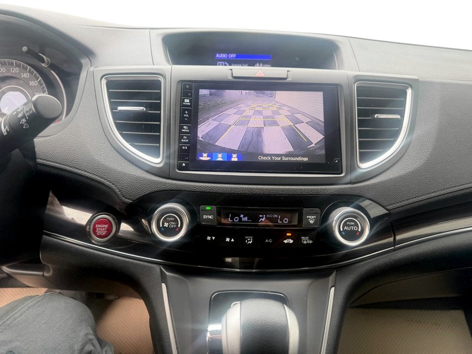 2016 Honda CR-V Touring, keyless entry, backup camera, Bluetooth in COLDBROOK, Nova Scotia - 12 - w1024h768px