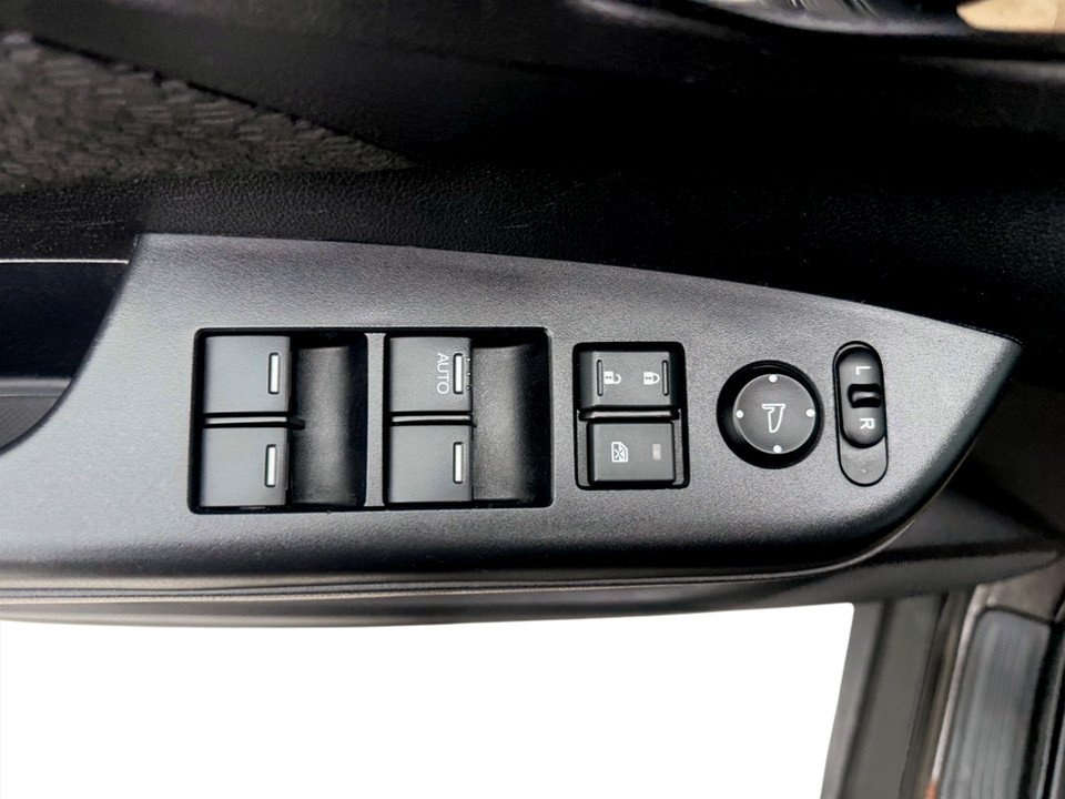 Honda CR-V EX, Keyless entry, MP3, Cruise control 2016 à COLDBROOK, Nouvelle-Écosse - 8 - w1024h768px
