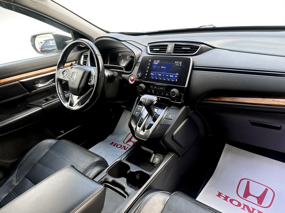 2018 Honda CR-V Touring, keyless entry, backup camera, Bluetooth in COLDBROOK, Nova Scotia - 6 - w1024h768px