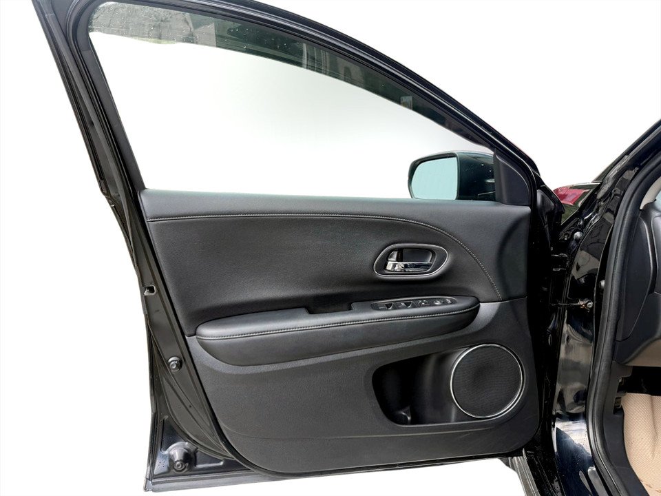 Honda HR-V Touring, keyless entry, backup camera, Bluetooth 2020 à COLDBROOK, Nouvelle-Écosse - 7 - w1024h768px