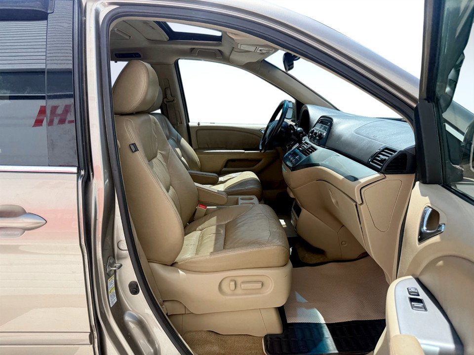2010 Honda ODYSSEY EX-L, Keyless entry, MP3, Cruise control in COLDBROOK, Nova Scotia - 21 - w1024h768px