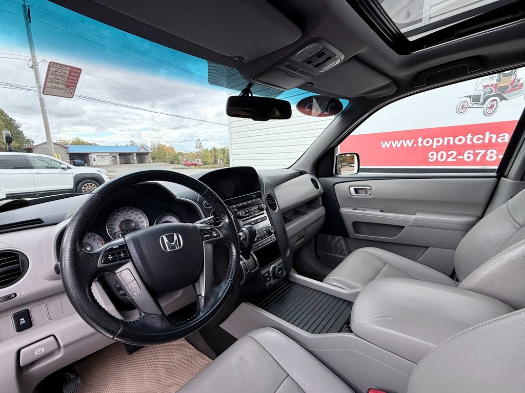Honda PILOT EX-L | CD/MP3 Player, Sunroof, Leather Seats 2015 à COLDBROOK, Nouvelle-Écosse - 9 - w1024h768px