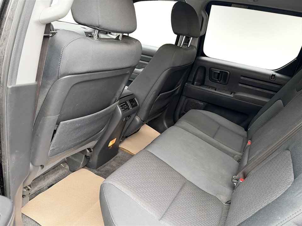 2010 Honda RIDGELINE RTL RTL, keyless entry, Cruise control, Bluetooth in Kentville, Nova Scotia - 12 - w1024h768px