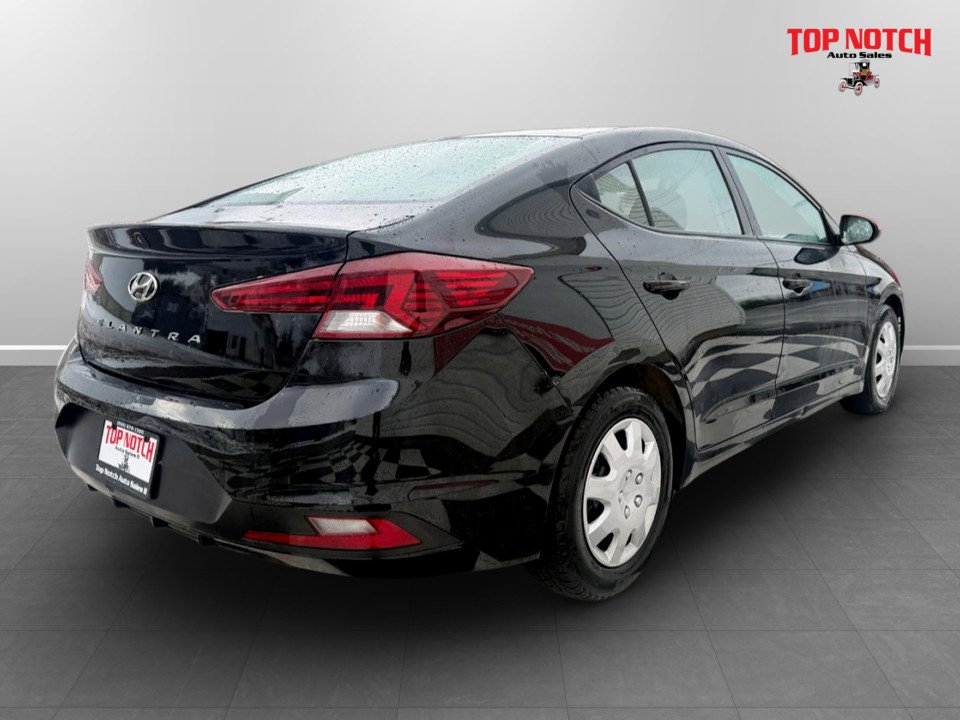 2020 Hyundai ELANTRA SE Essential, keyless entry, 6 SPEED, Bluetooth in COLDBROOK, Nova Scotia - 4 - w1024h768px