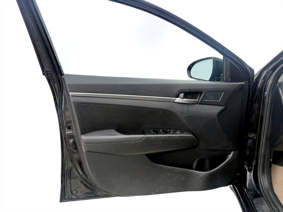 2020 Hyundai ELANTRA SE Essential, keyless entry, 6 SPEED, Bluetooth in COLDBROOK, Nova Scotia - 7 - w1024h768px