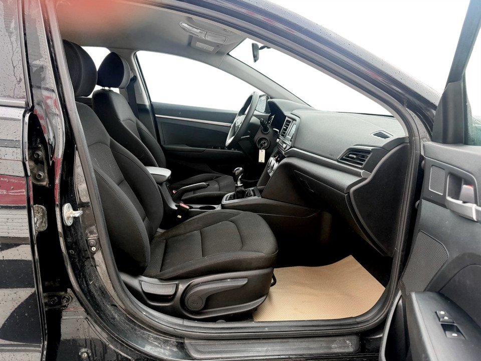 2020 Hyundai ELANTRA SE Essential, keyless entry, 6 SPEED, Bluetooth in COLDBROOK, Nova Scotia - 20 - w1024h768px