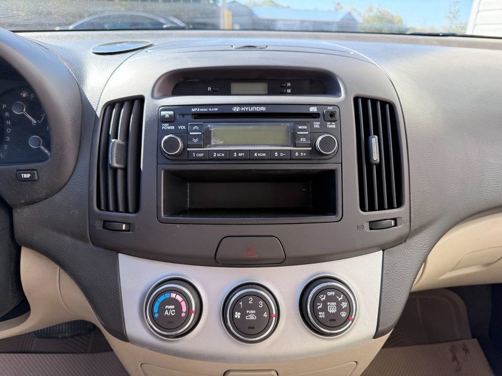2008 Hyundai ELANTRA GL | Power Windows, CD/MP3 Player in COLDBROOK, Nova Scotia - 14 - w1024h768px