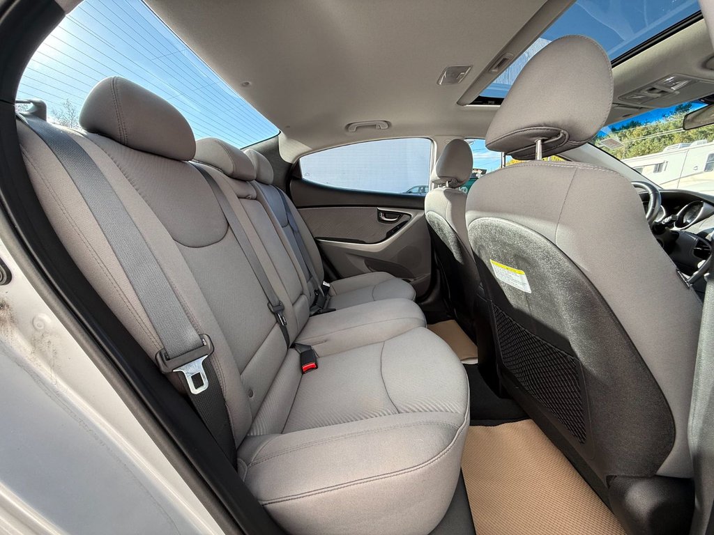 2013 Hyundai Elantra GLS | CD/MP3 Player | Front-wheel Drive in COLDBROOK, Nova Scotia - 19 - w1024h768px