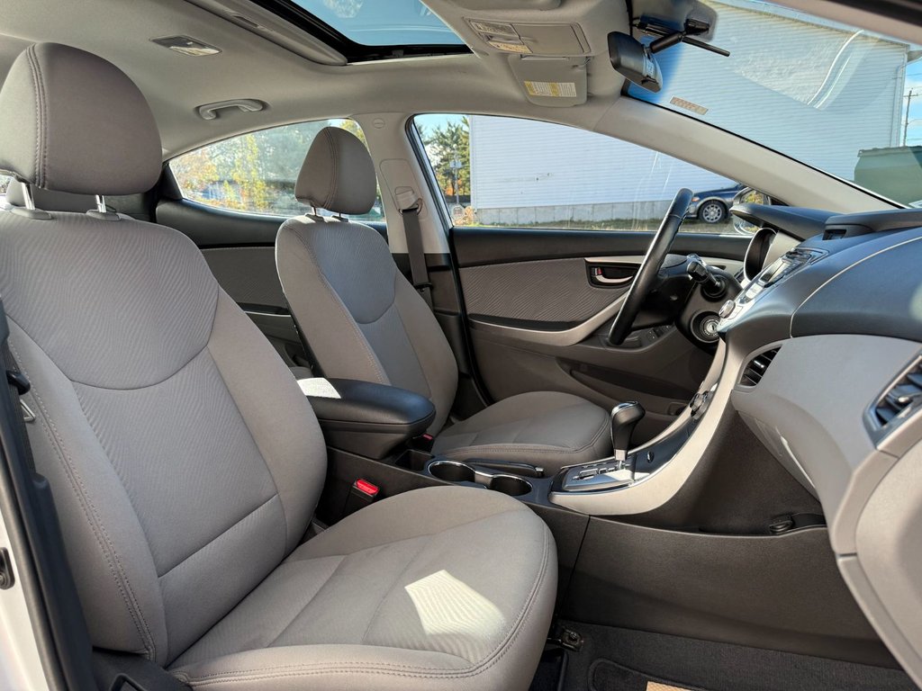 2013 Hyundai Elantra GLS | CD/MP3 Player | Front-wheel Drive in COLDBROOK, Nova Scotia - 21 - w1024h768px