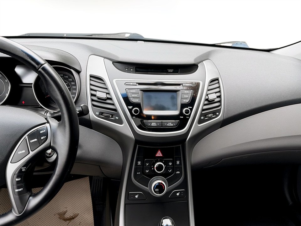 2014 Hyundai ELANTRA GLS, Keyless entry, MP3, Cruise control in COLDBROOK, Nova Scotia - 9 - w1024h768px