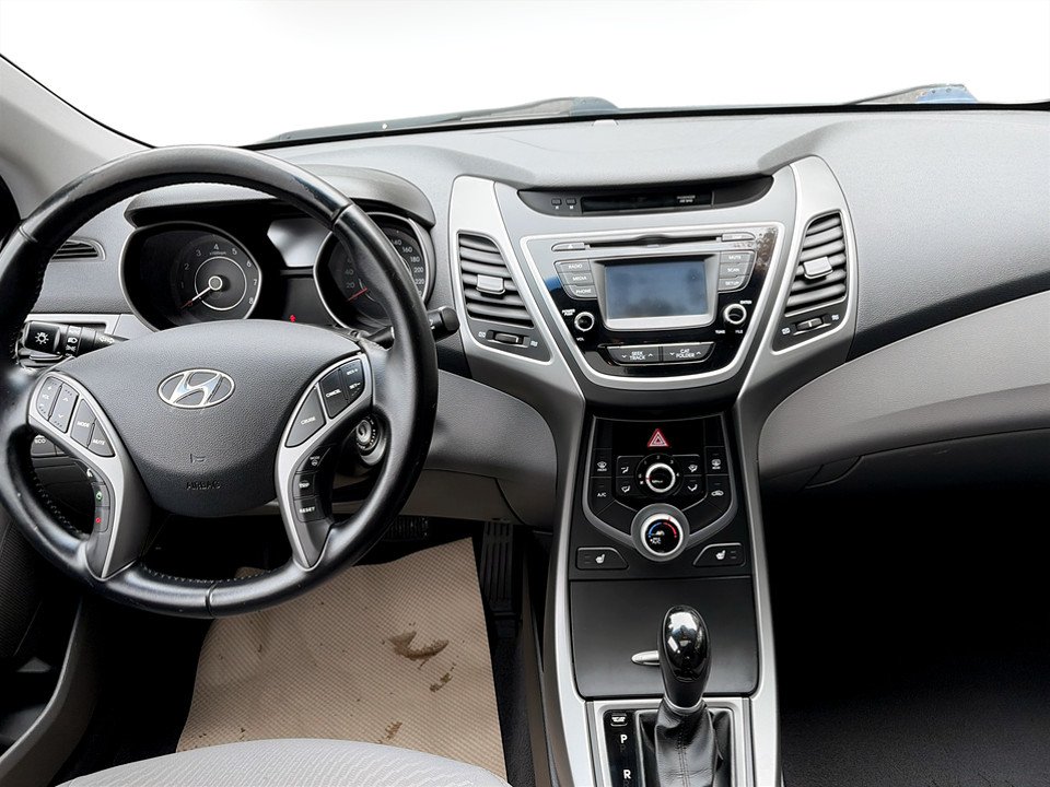 2014 Hyundai ELANTRA GLS, Keyless entry, MP3, Cruise control in COLDBROOK, Nova Scotia - 10 - w1024h768px