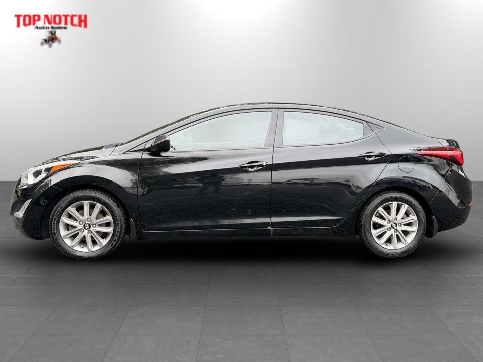 2014 Hyundai ELANTRA GLS, Keyless entry, MP3, Cruise control in COLDBROOK, Nova Scotia - 2 - w1024h768px