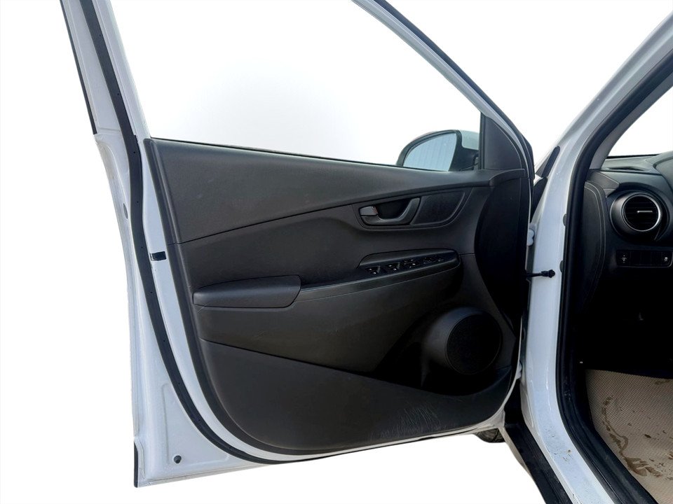 2021 Hyundai KONA Essential, keyless entry, backup camera, Bluetooth in COLDBROOK, Nova Scotia - 7 - w1024h768px