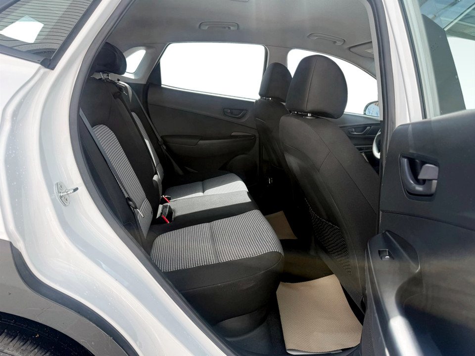 2021 Hyundai KONA Essential, keyless entry, backup camera, Bluetooth in COLDBROOK, Nova Scotia - 17 - w1024h768px