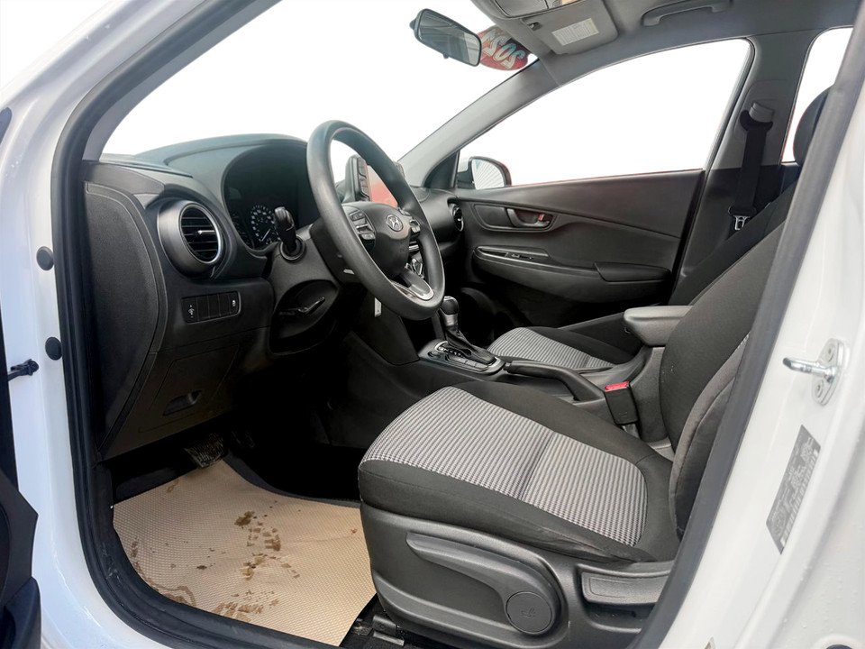 2021 Hyundai KONA Essential, keyless entry, backup camera, Bluetooth in COLDBROOK, Nova Scotia - 9 - w1024h768px