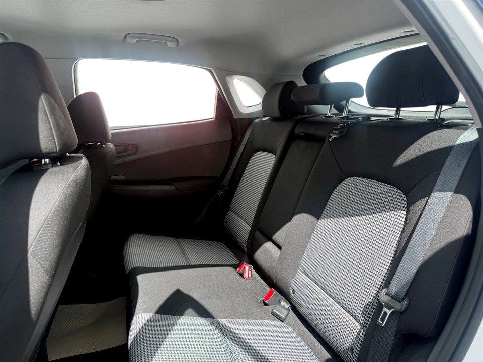 2021 Hyundai KONA Essential, keyless entry, backup camera, Bluetooth in COLDBROOK, Nova Scotia - 14 - w1024h768px